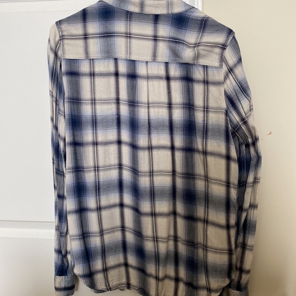 Mossimo Supply Co. corte boyfriend blue and white flannel. - Picture 3 of 4